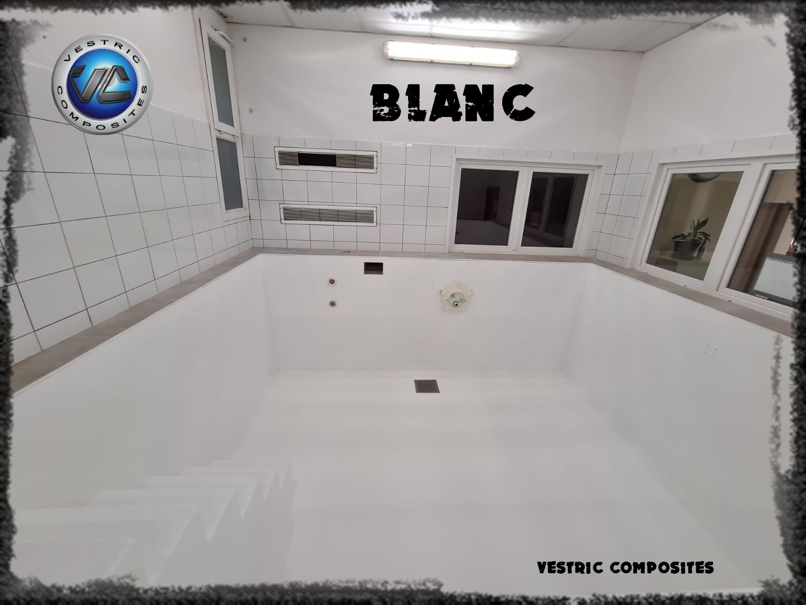 Piscine en eau couleur resine gel coat blanc 10 1