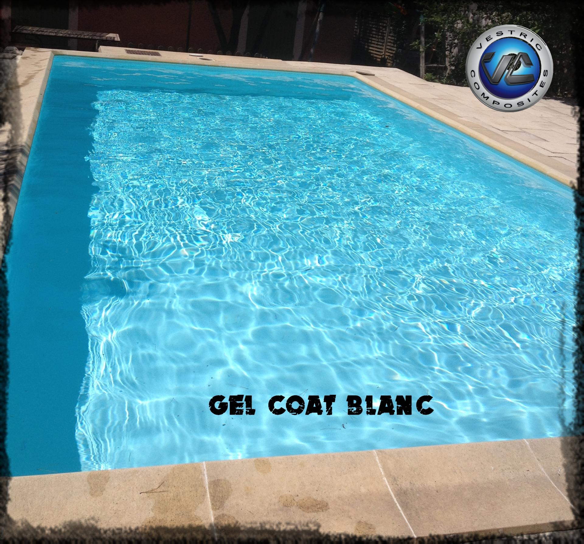 Piscine en eau couleur resine gel coat blanc 3 1