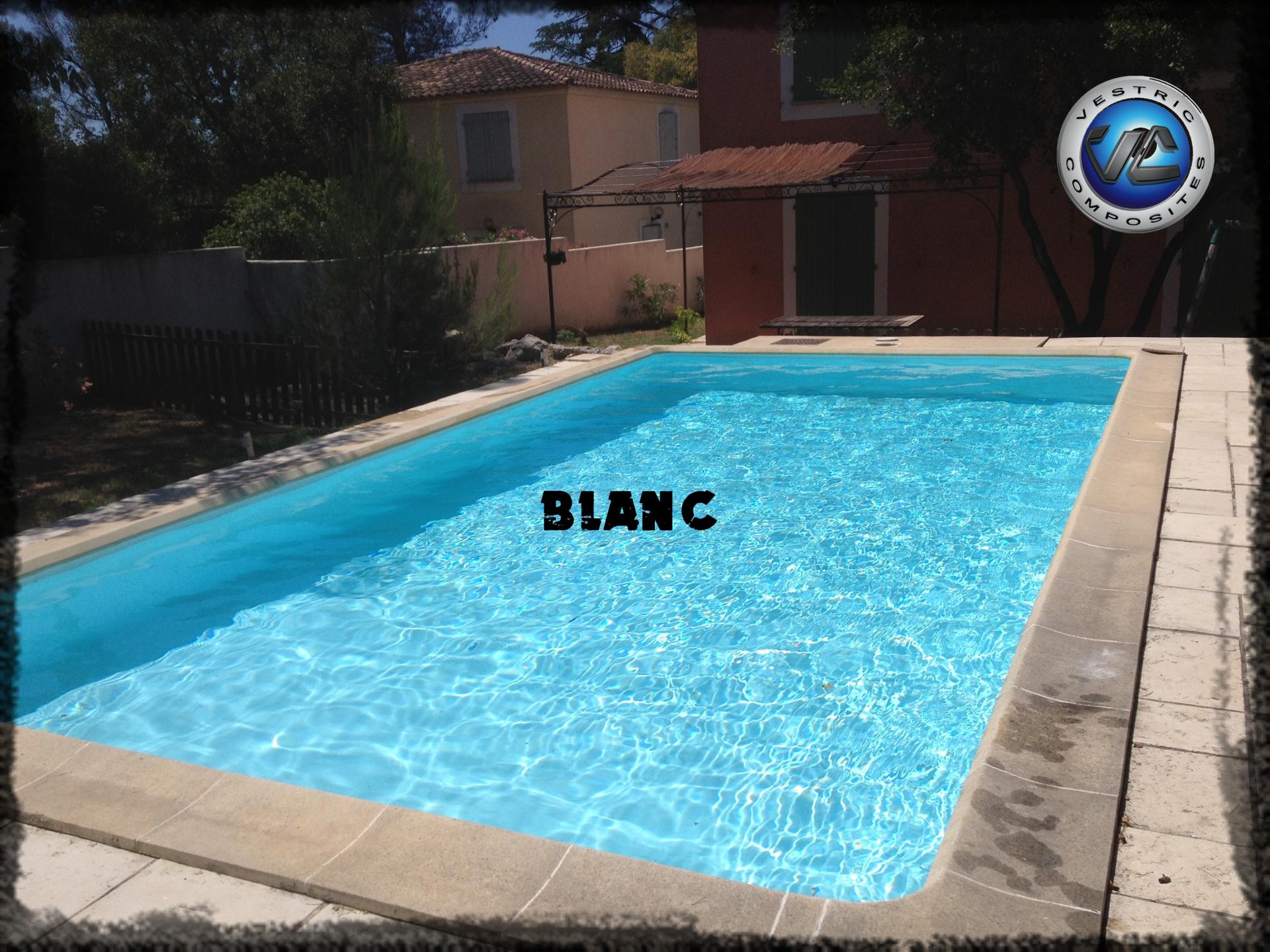 Piscine en eau couleur resine gel coat blanc 4 1