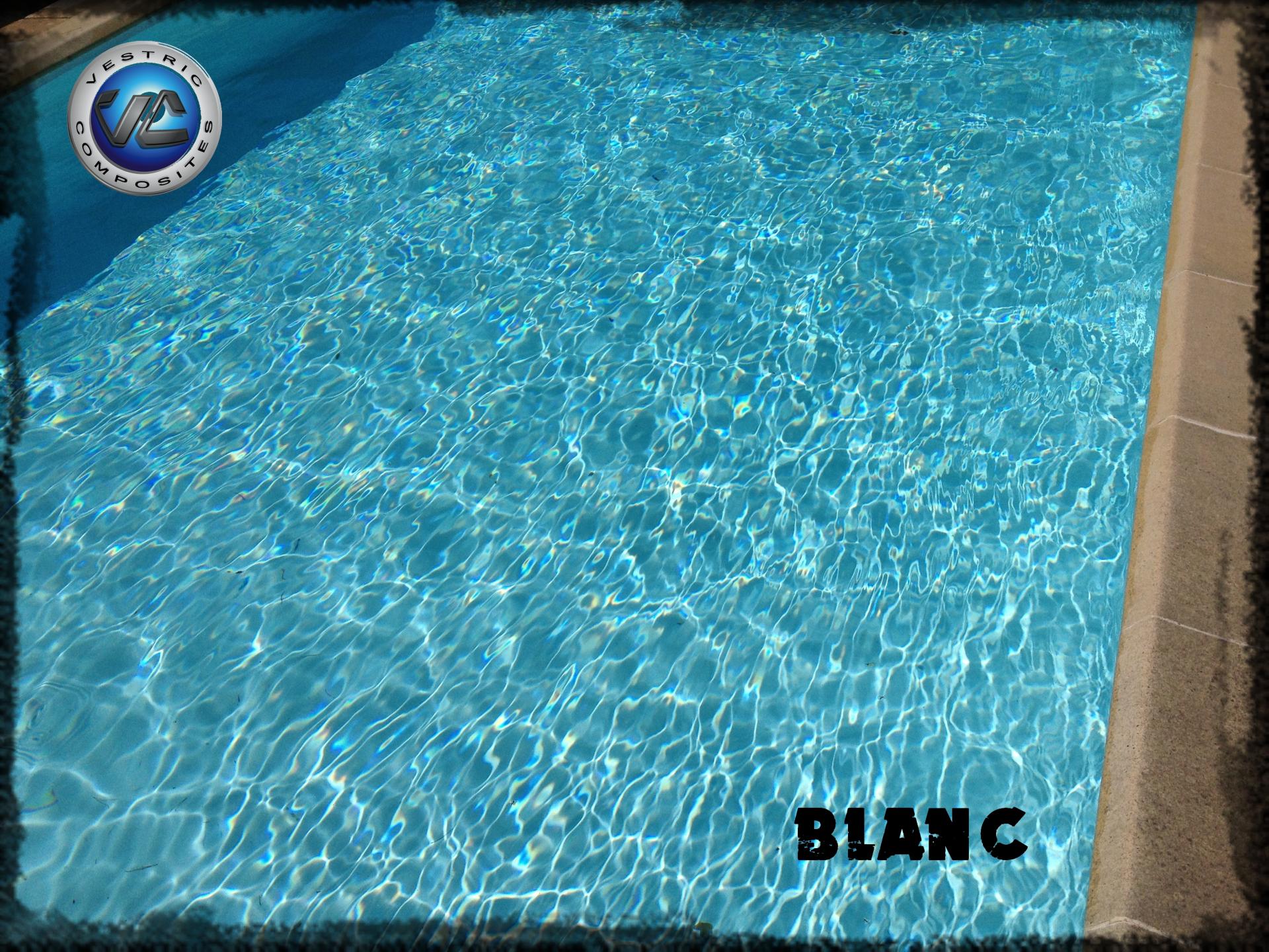 Piscine en eau couleur resine gel coat blanc 5 1