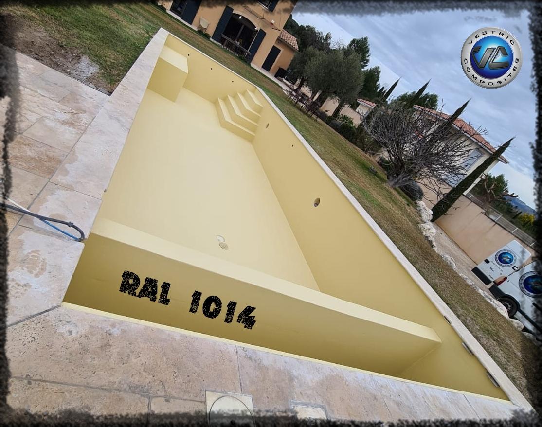 Ral 1014 couleur ivoire piscine en eau vestric composites 6
