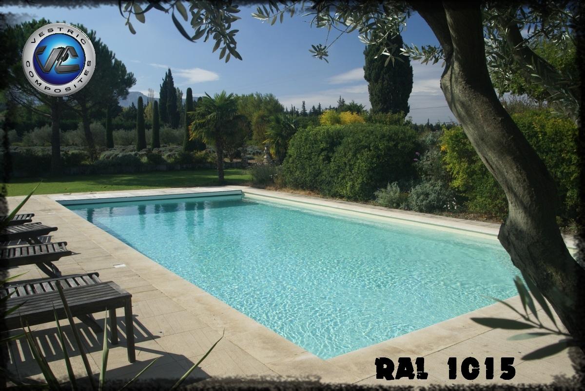 Ral 1015 couleur ivoire clair piscine en eau vestric composites 1