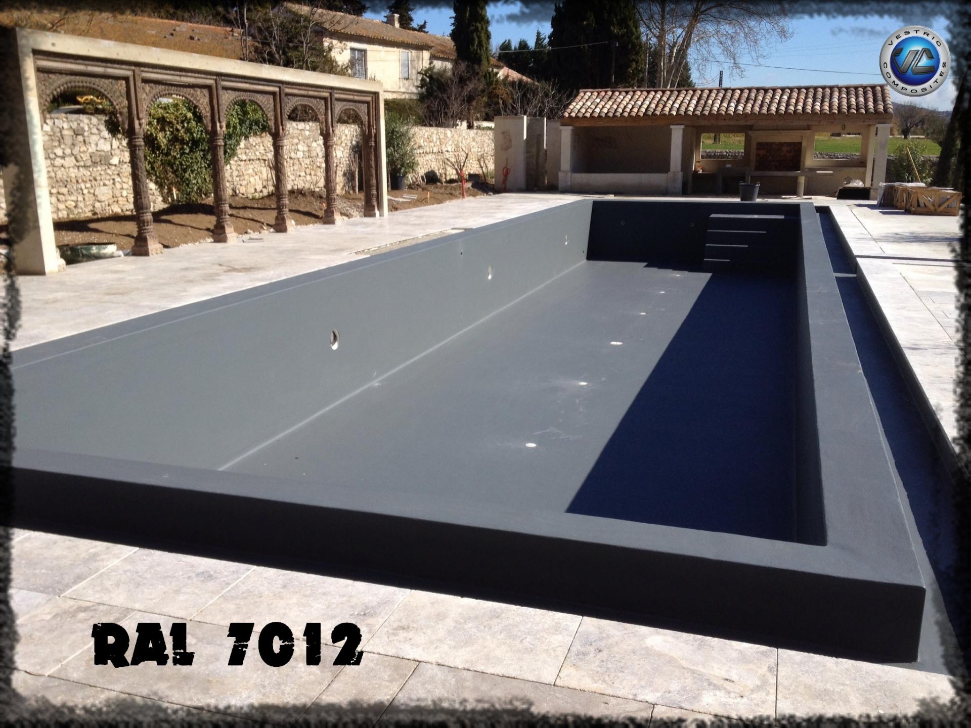 Ral 7012 couleur gris balzate anthracite piscine en eau vestric composites 5