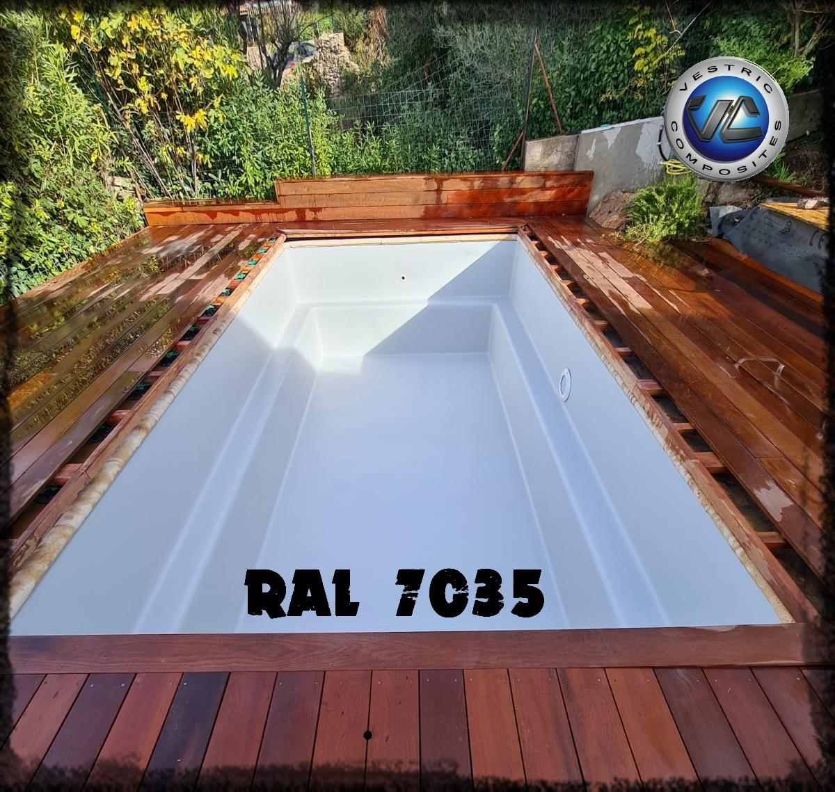 Ral 7035 gris clair piscine en eau couleur resine gel coat vestric composites 13